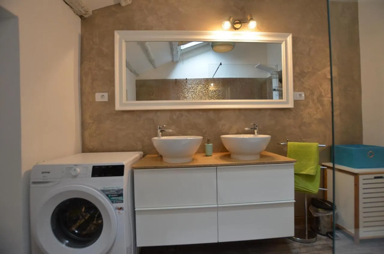 Noanna Apartment Rovinj Guest house